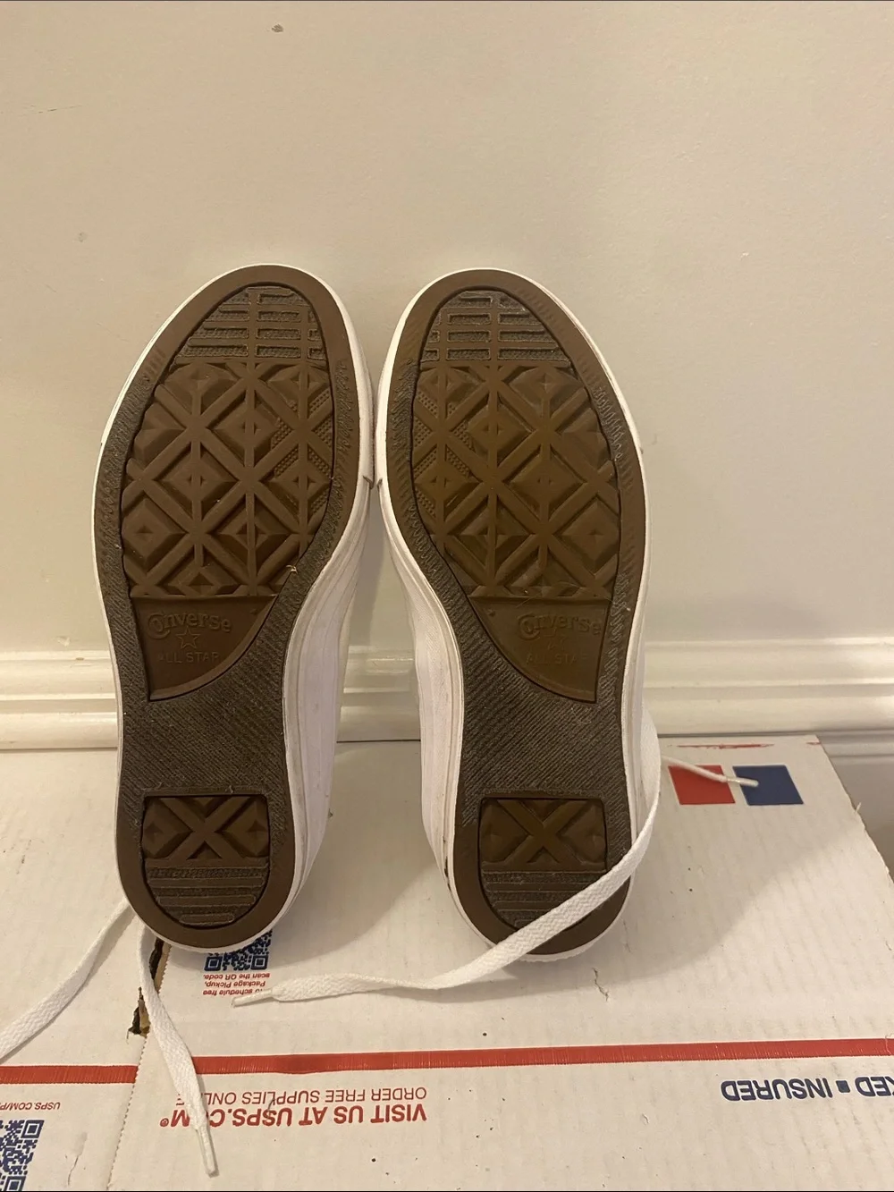 Converse All Star size (m)7.5 (w)5.5 sneakers good condition